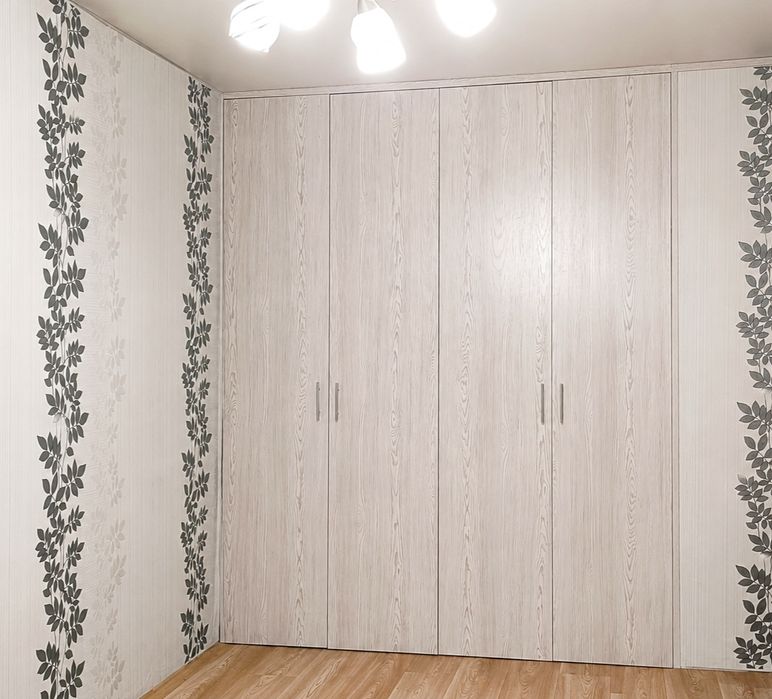 Продам 3х квартиру 4м-н