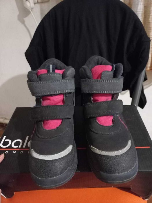 Ботинки для девочки Futurino 32 р-р