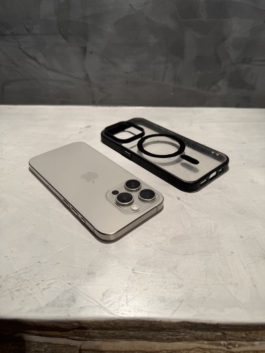КАТО ЧИСТО НОВ Iphone 15 Pro, 87% батерия