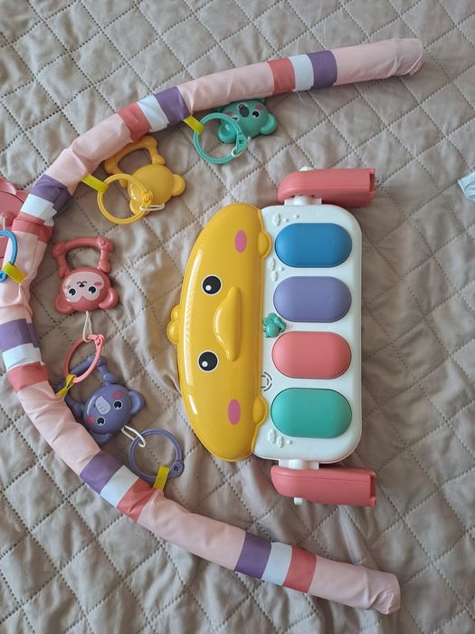 Активна гимнастика за бебе