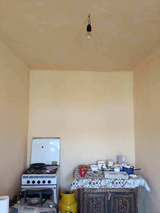 Casă/teren de vânzare