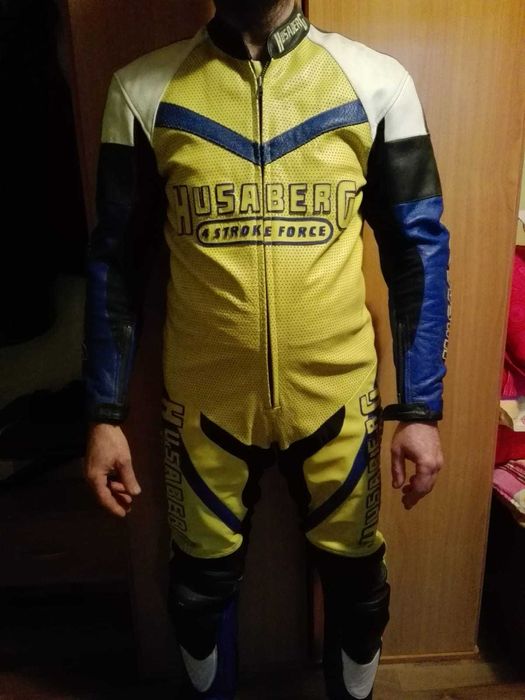 Costume moto din piele