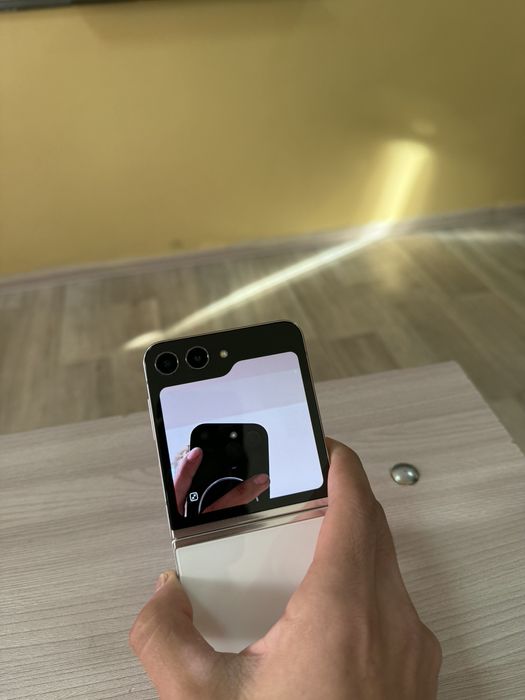 Samsung z flip 5 512gb