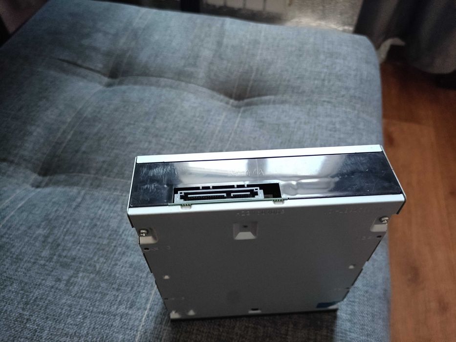 Оптический привод DVD-RW ASUS DRW-24D5MT (SATA)