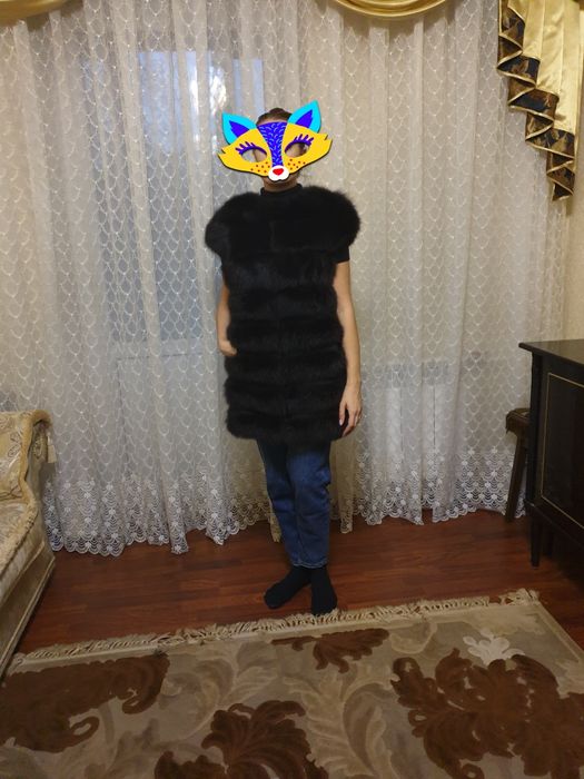 Меховая жилетка                       .