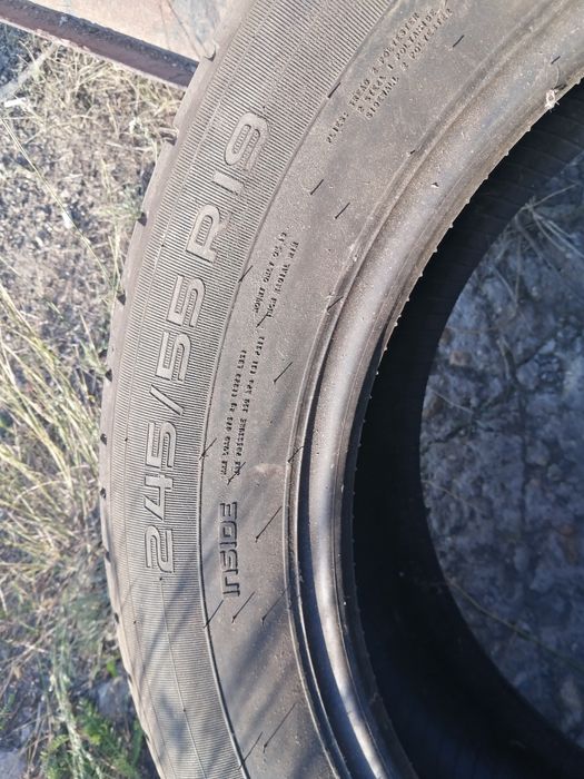 Продам пару резину.