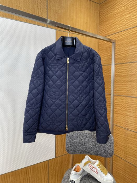 Jacheta Louis Vuitton Calitate Premium