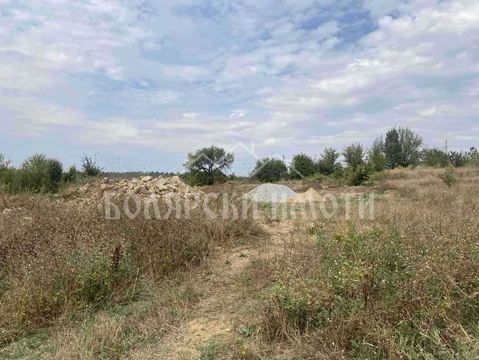 Парцел в Малки Чифлик