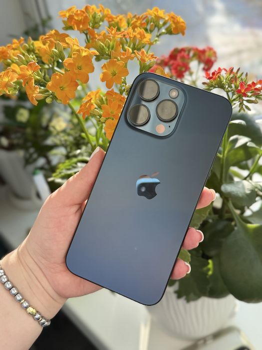 Продам  айфон 15 pro max