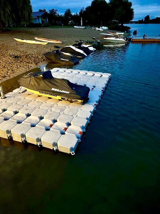 Ponton plutitor modular pentru skijet seadoo