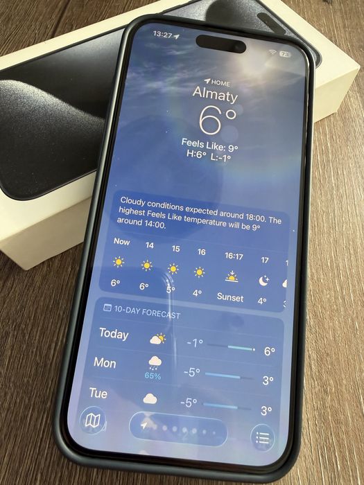 Продается iPhone 15 Pro Max 256