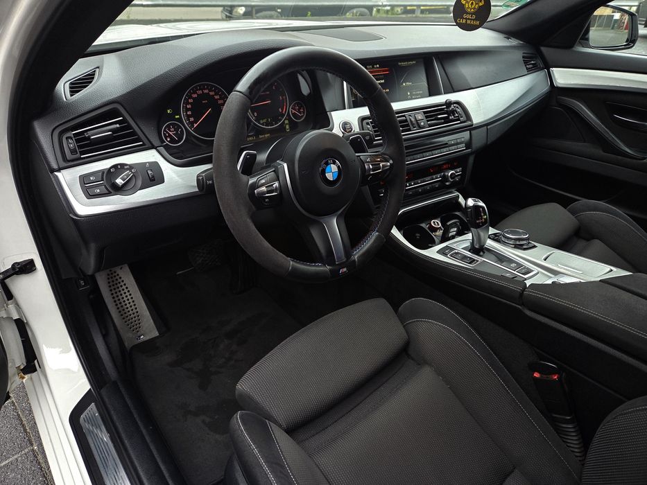 BMW seria 5 520D M pachet B47