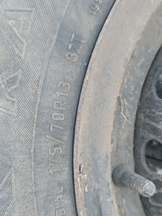 Шины диски зимнии без шипов.