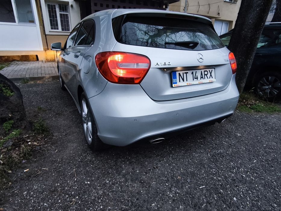 Mercedes Benz a180