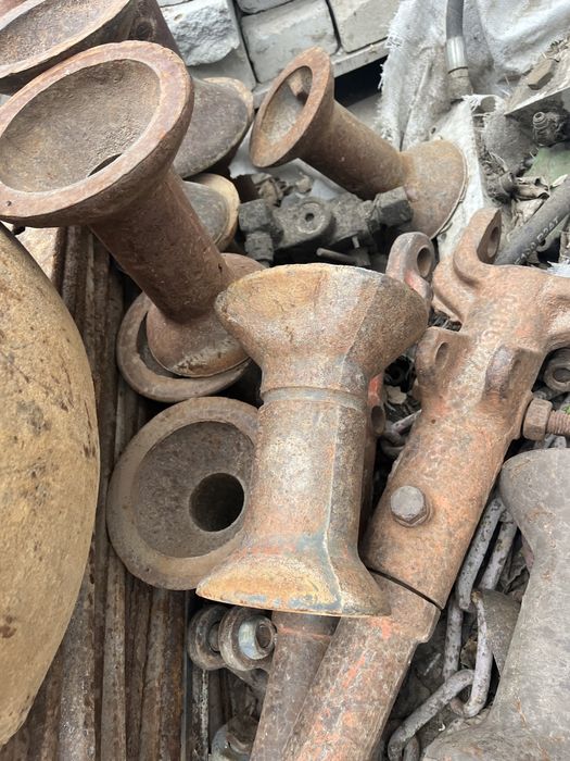 Серьга горизонтальная Кировец ссср