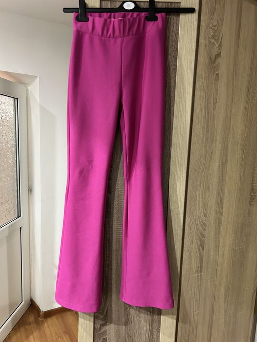 Pantaloni dama croi larg