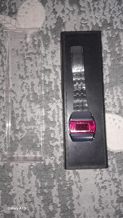 Продаю часы ссср