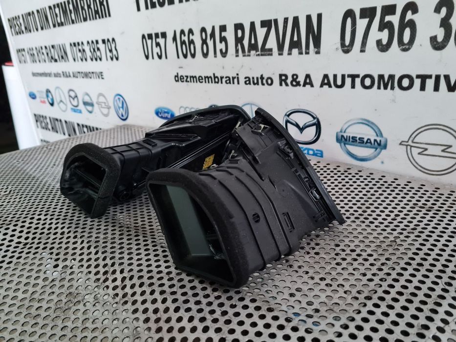 Grile Grila Aerisire Ventilatie Bord Centrale Hyundai IX35 An 2009-2010-2011-2012-2013-2014-2015 De