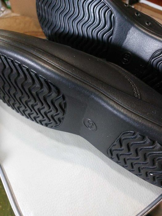 продам легкие туфли.