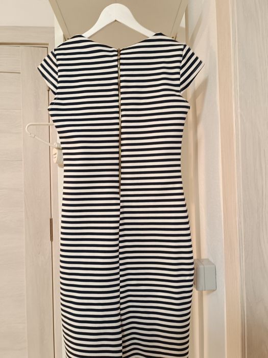 Rochie mulata, albă cu dungi măsura S/M