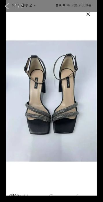 Босоножки кожаные