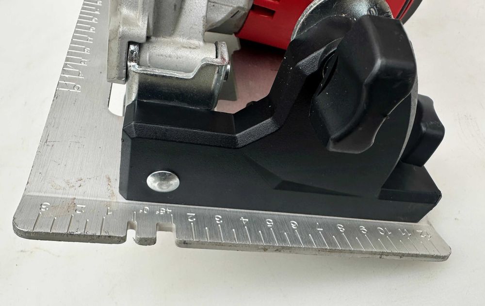 Milwaukee M18 BLCS66 - Акумулаторен безчетков циркуляр 2x18V 5.0Ah
