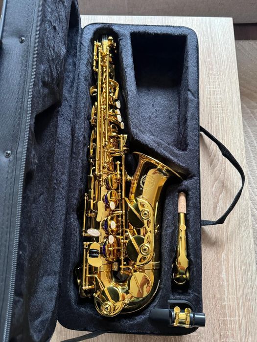 Saxofon Grassi SAL 700 Bundle Alto Eb
