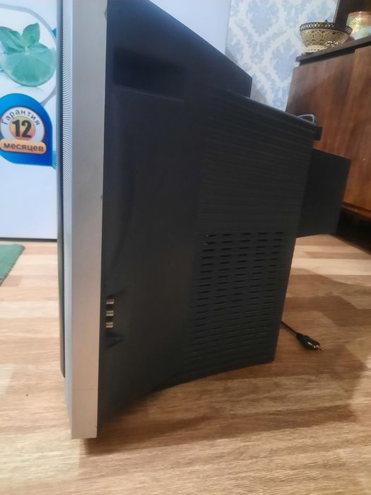 Продам телевизор