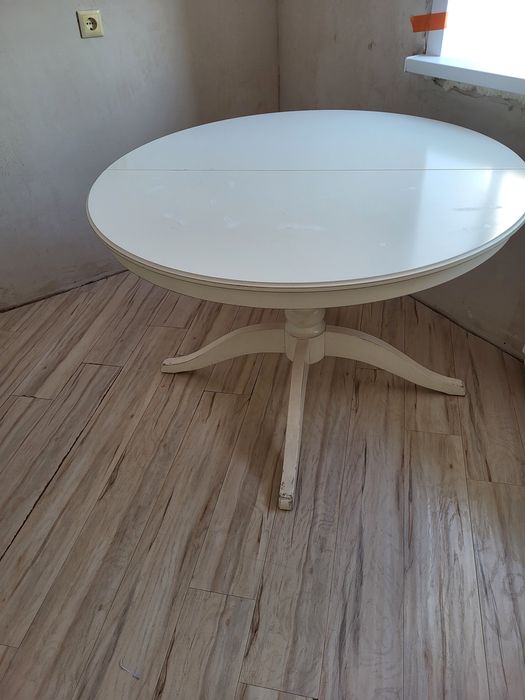Продам стол Икеа