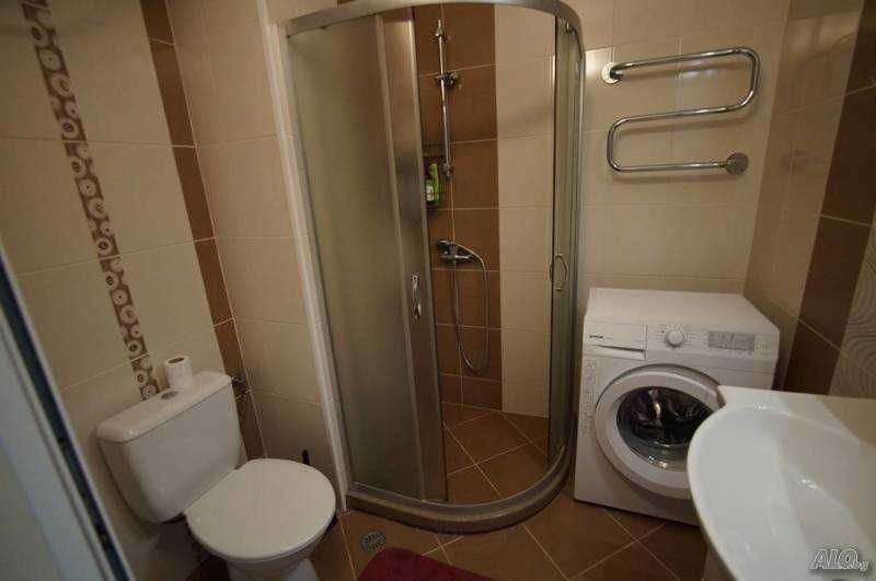 Дава се под наем Двустаен апартамент в Бургас, Лазур - 65 кв.м за 433.5 € - Снимка #6