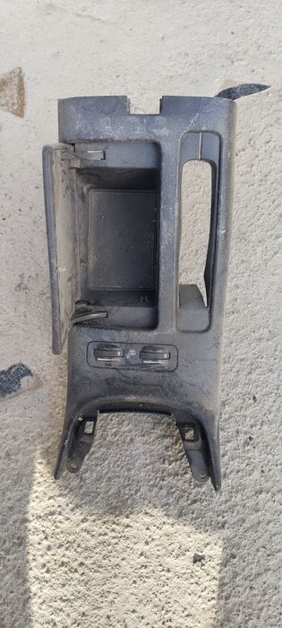 Тойота Авенсис 2006