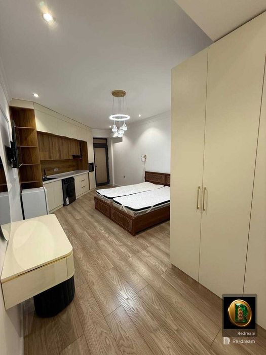 Сдается огромная квартира возле Seoul Mun, 4/2/10 150кв.м.