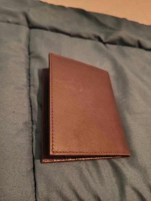 Слим портфейл Lucleon