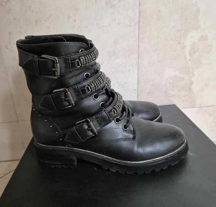 Боти на  Steven New York