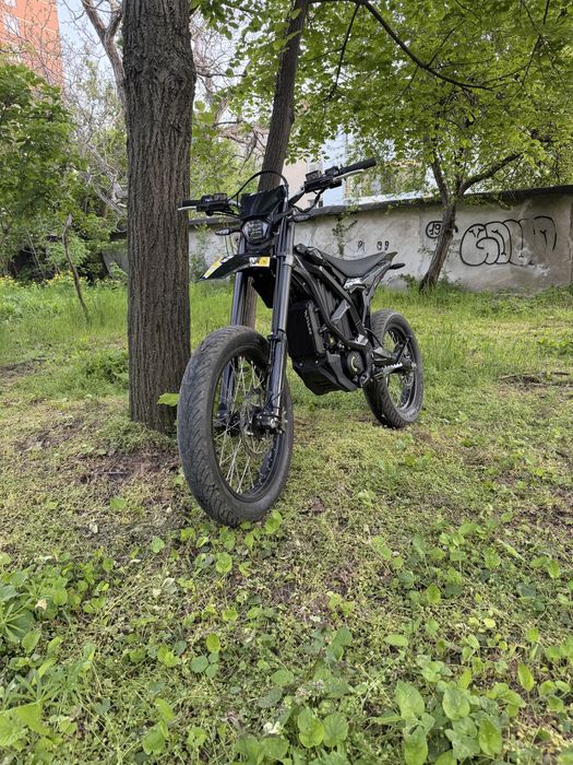 Surron Ultra Bee 2024