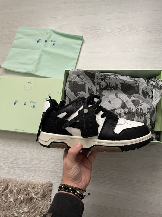 Off white out of office black