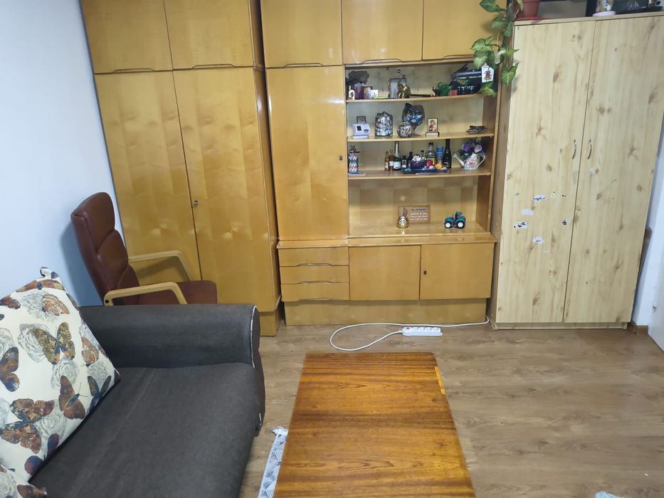 Inchiriez garsoniera Buzau- centru