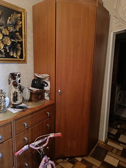 Продам мебель в прихожую