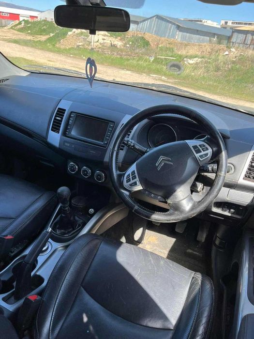 Citroen C Crosser 2 2 HDi 2010 на части