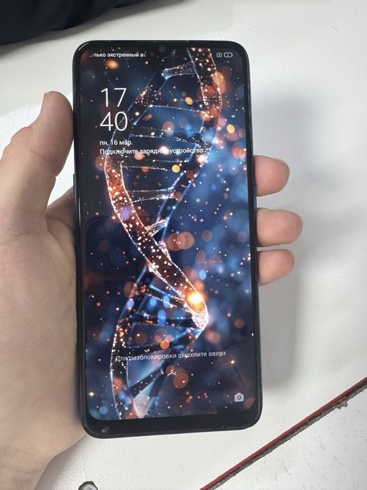 Продам 5 телефон