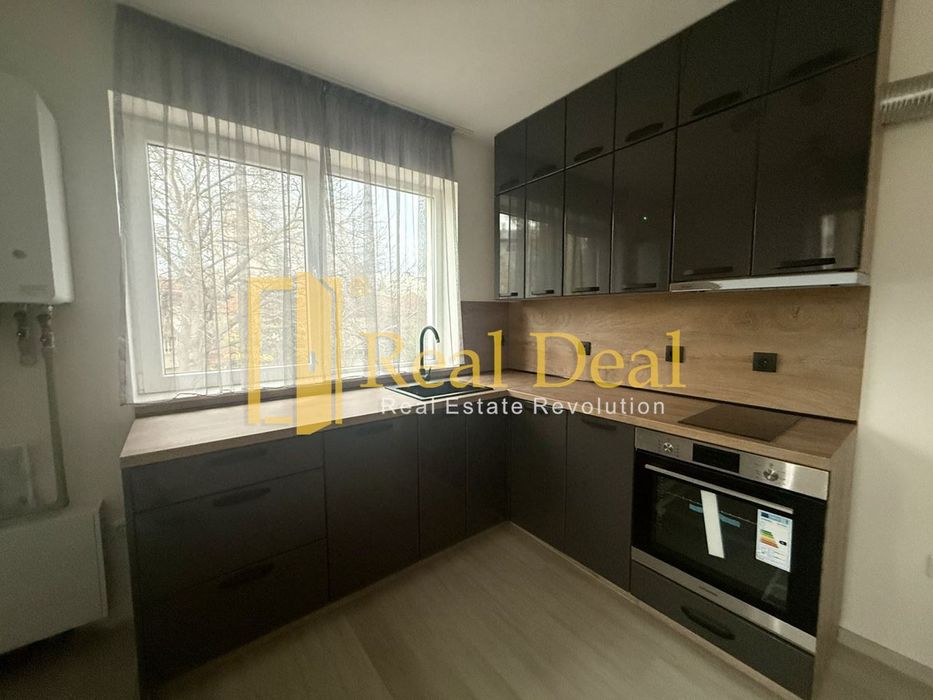 Дава се под наем Двустаен апартамент в София, Павлово - 72 кв.м за 747.66 € - Снимка #1