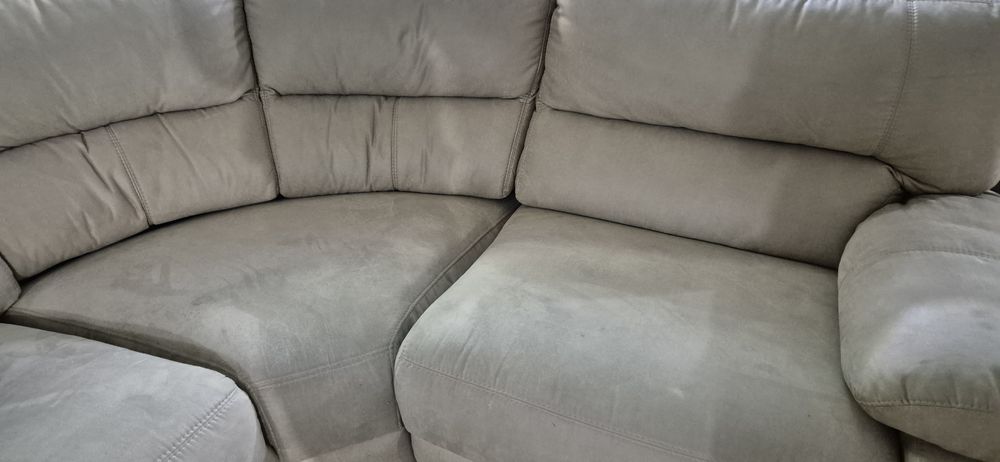 Продам диван угловой