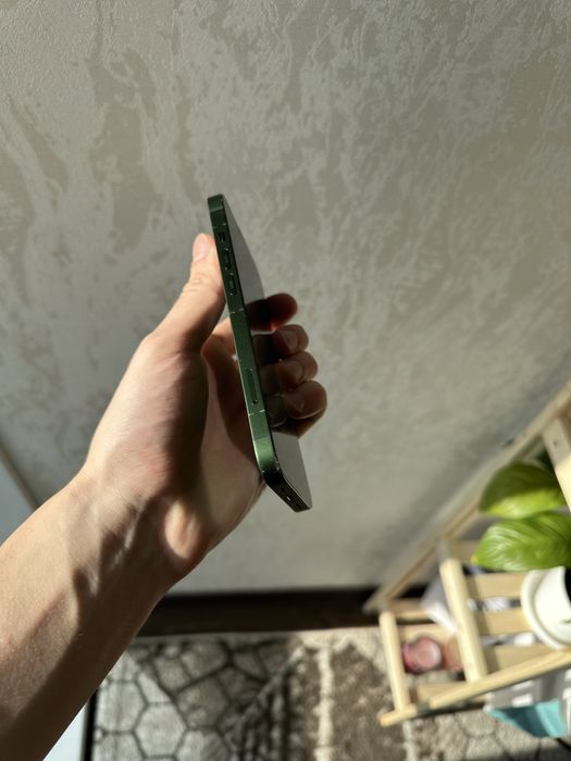 Iphone 13 89% без ремонта