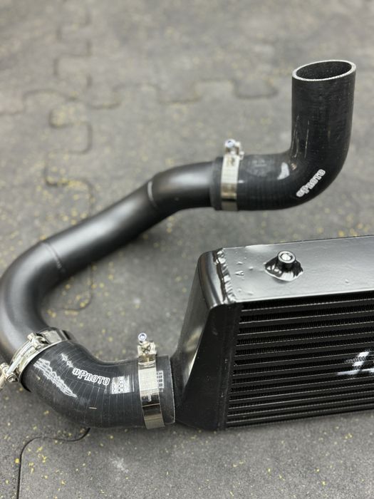 Челен Интеркулер за Opel Astra H 2.0T