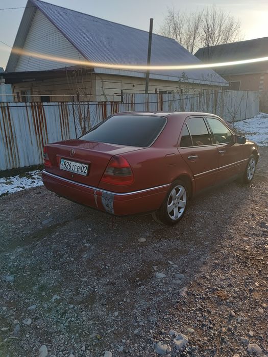 Мерседес бенз  с202