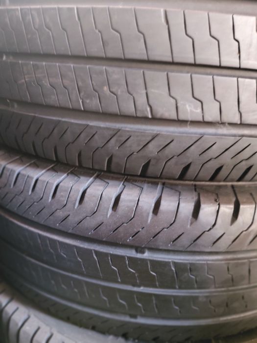 215/65/15С" Continental 2бр.гуми