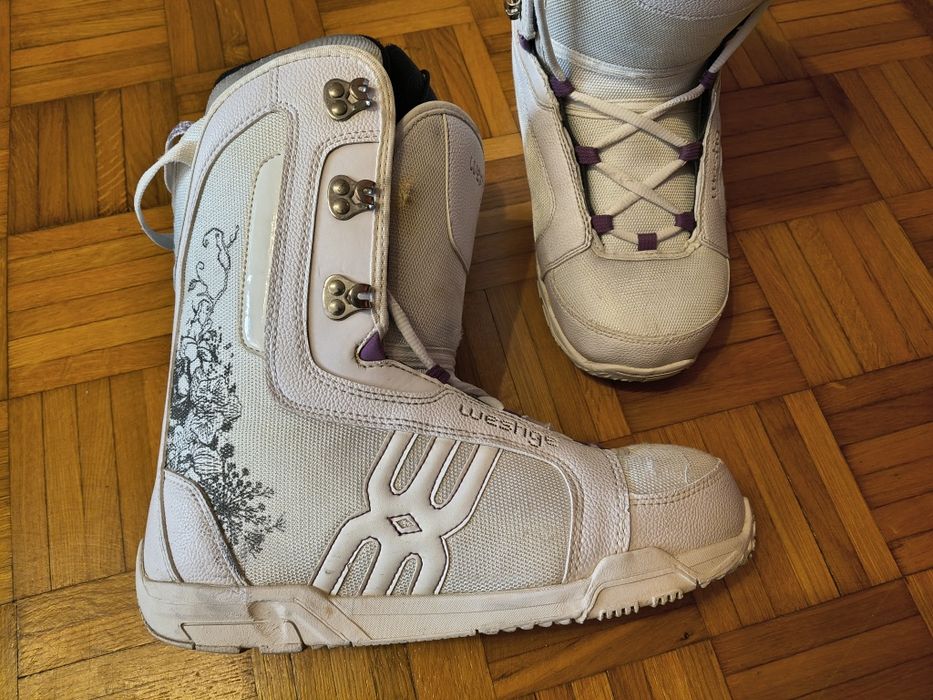 Boots snowboard Westige dama marimea 40 (26 cm)