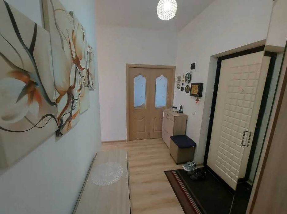 Продажа 2-комнатной квартиры район 6 школы