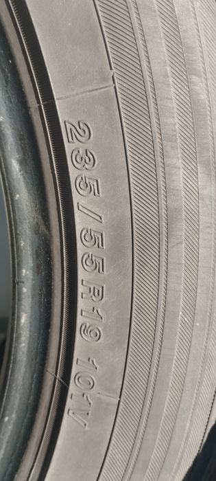 Летни гуми 235/55/19