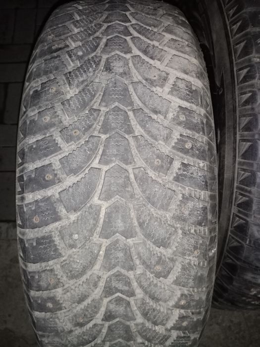 Шипованная резина